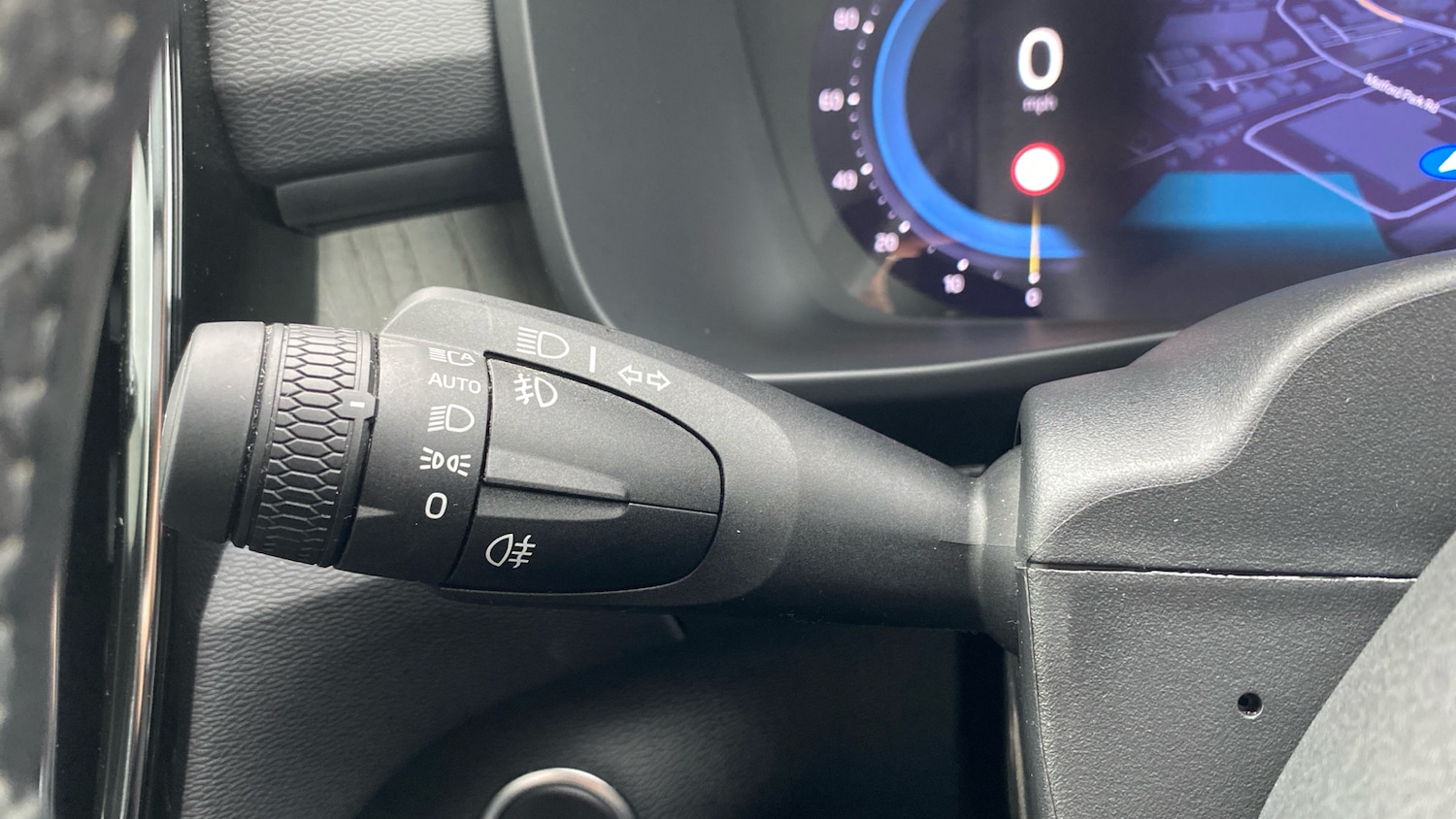 Used Volvo XC40 2024 for sale - 76653277: Photo 23