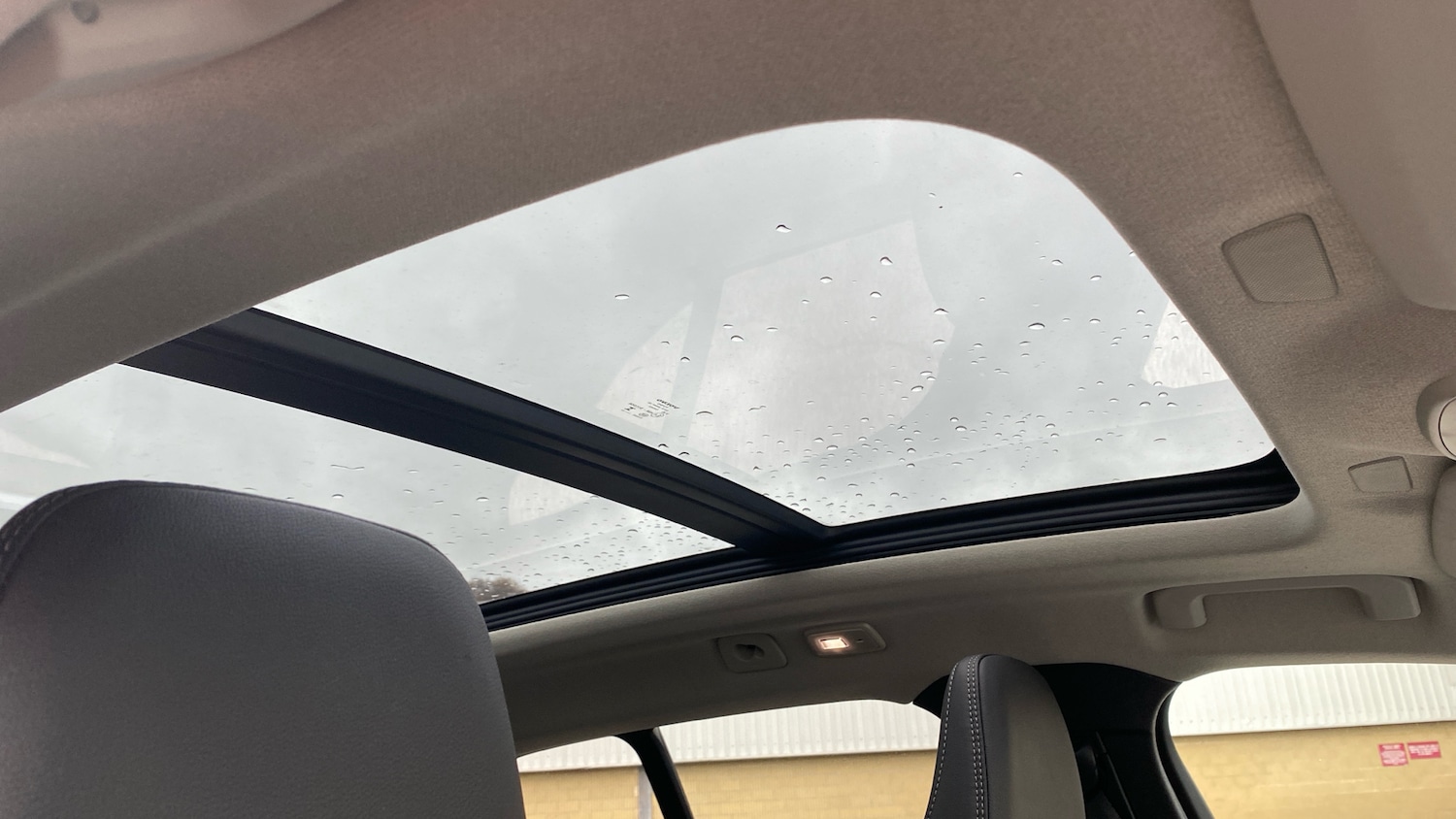 Used Volvo XC40 2024 for sale - 76653277: Photo 27