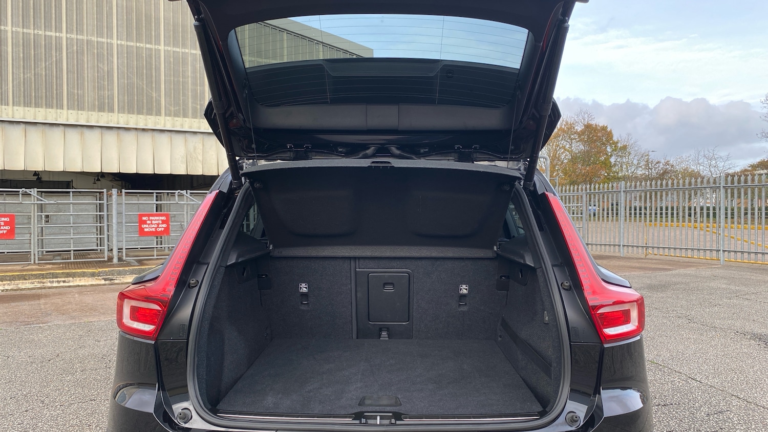 Used Volvo XC40 2020 for sale - 76653281: Photo 13