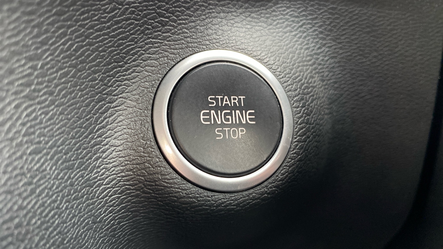 Used Volvo XC40 2020 for sale - 76653281: Photo 24