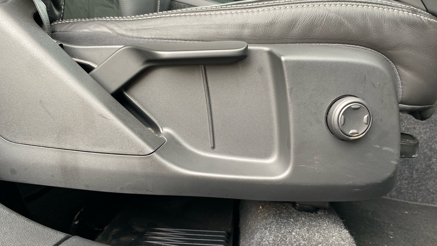 Used Volvo XC40 2020 for sale - 76653281: Photo 32