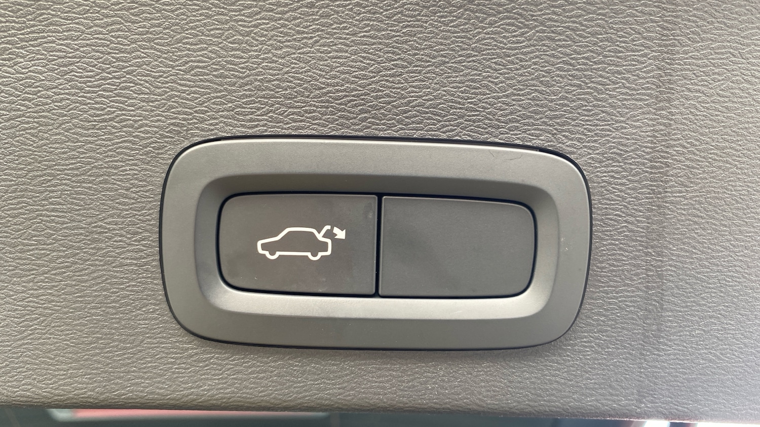 Used Volvo XC40 2020 for sale - 76653281: Photo 34