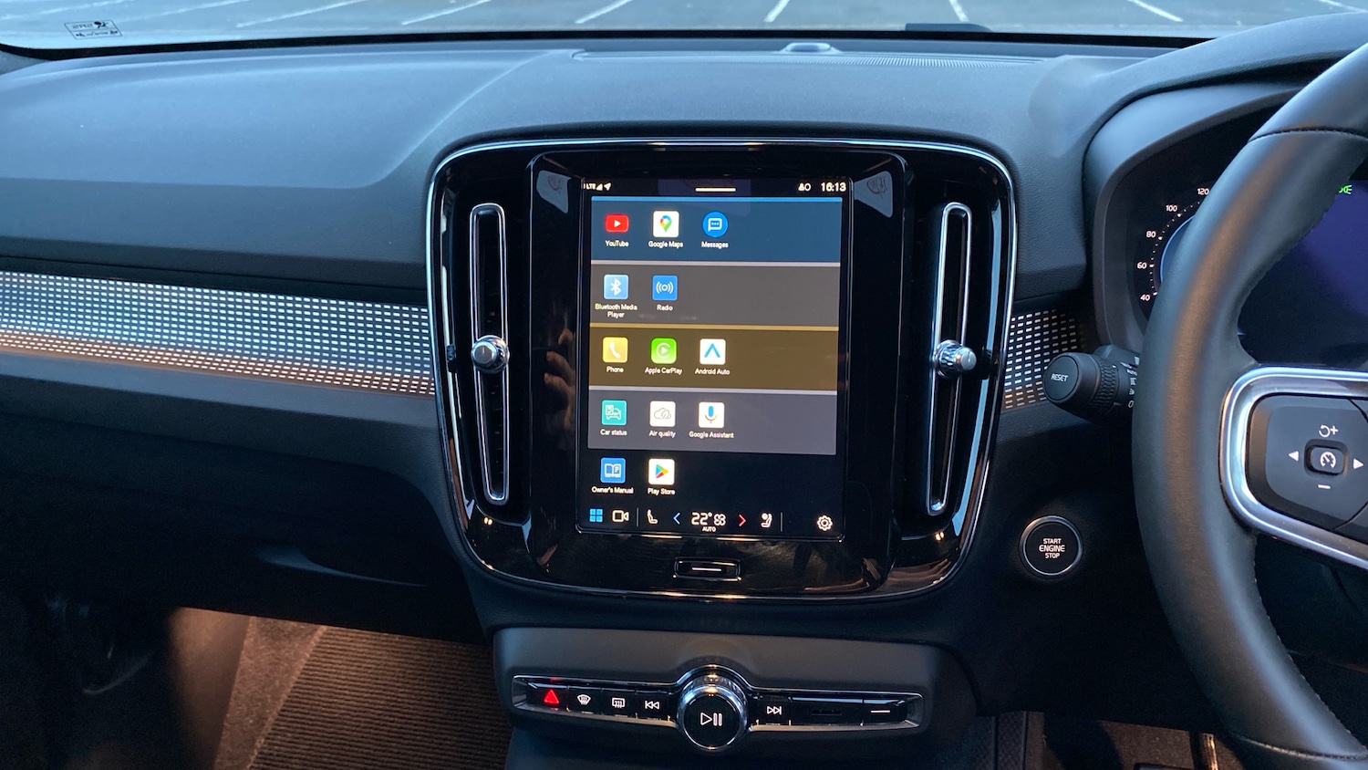 Used Volvo XC40 2024 for sale - 76722711: Photo 12