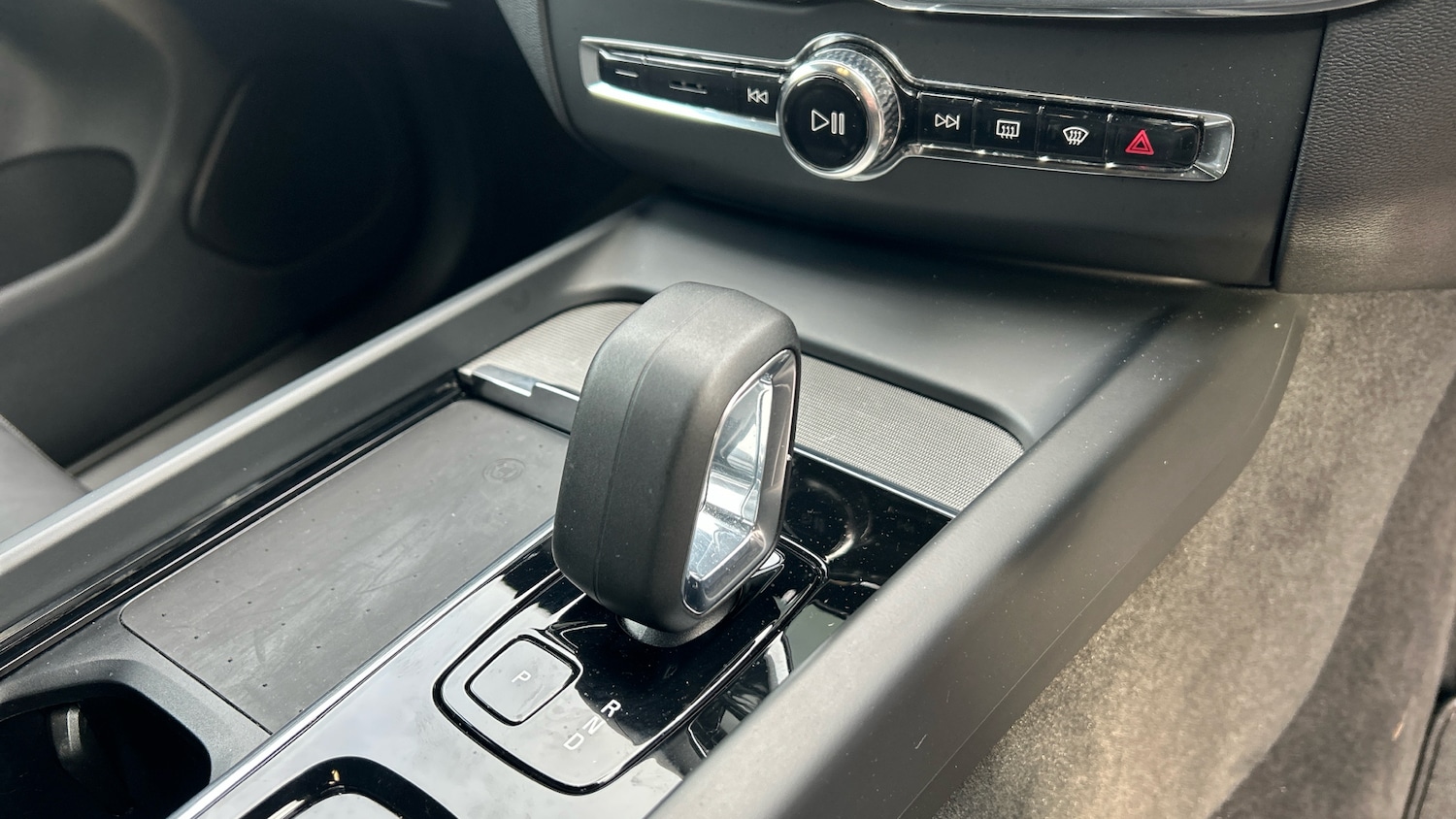 Used Volvo XC60 2022 for sale - 76653212: Photo 14