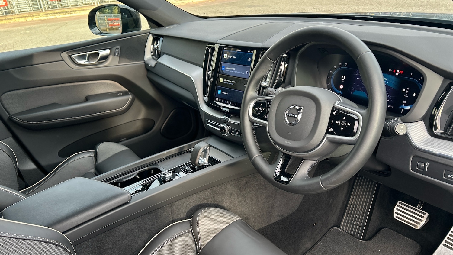 Used Volvo XC60 2022 for sale - 76653212: Photo 5