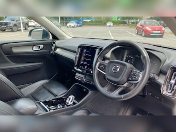 Used Volvo XC40 2022 for sale - 79044943: Photo