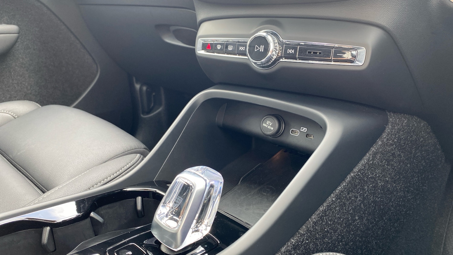 Used Volvo XC40 2025 for sale - 76006683: Photo 14