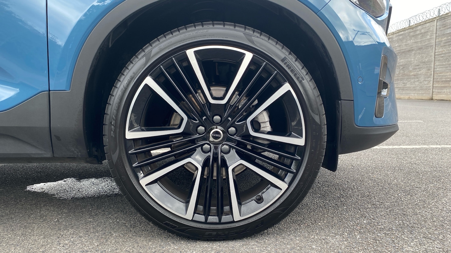 Used Volvo XC40 2025 for sale - 76006683: Photo 16