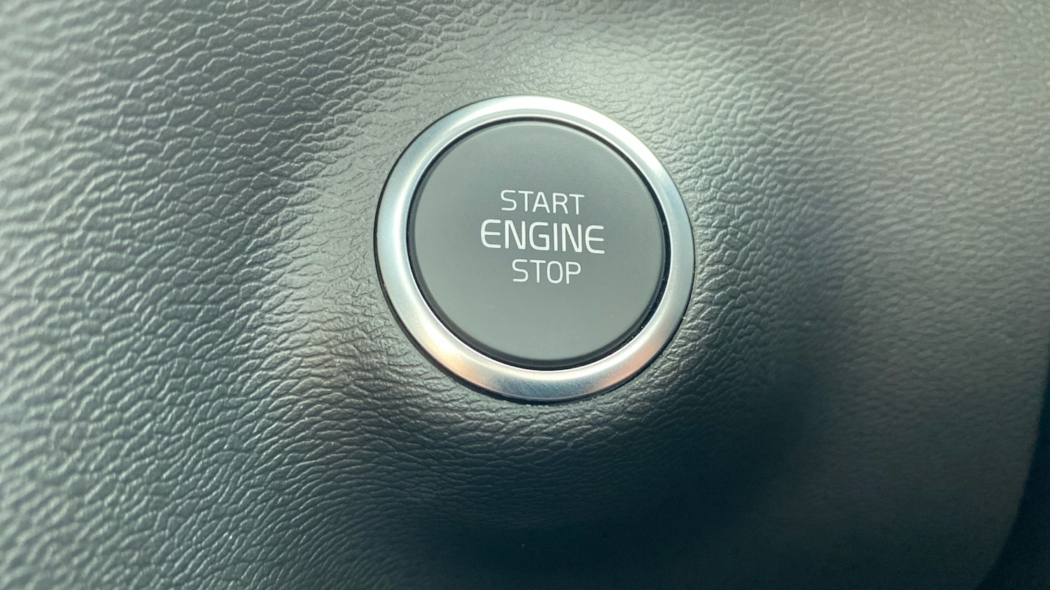 Used Volvo XC40 2025 for sale - 76006683: Photo 22