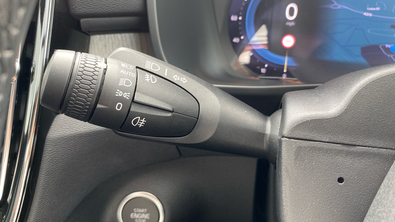 Used Volvo XC40 2025 for sale - 76006683: Photo 23