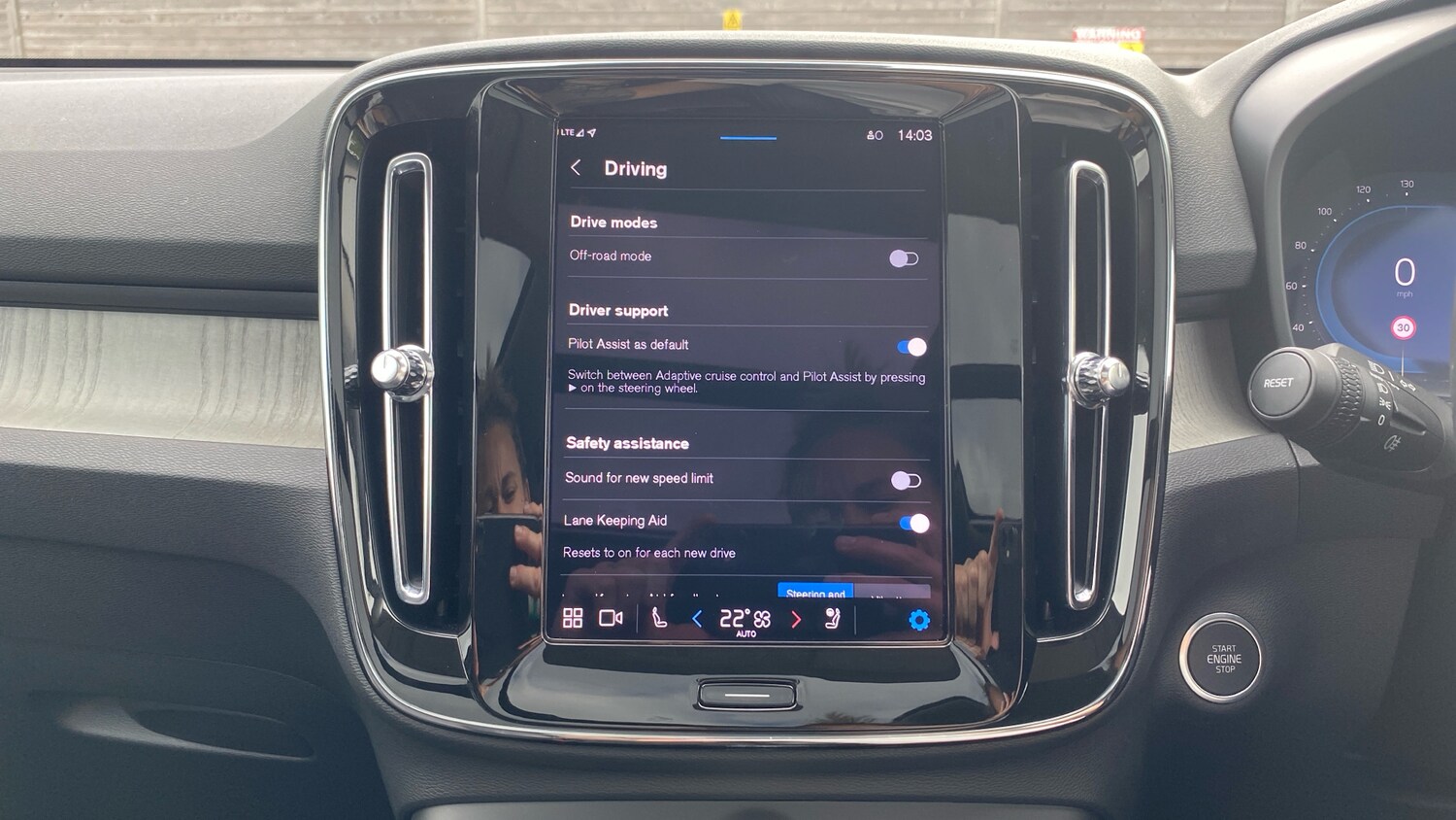 Used Volvo XC40 2025 for sale - 76006683: Photo 34