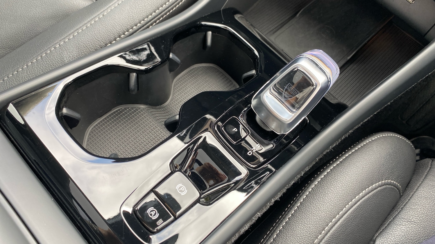 Used Volvo XC40 2025 for sale - 76006683: Photo 38