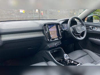 Used Volvo XC40 2025 for sale - 76006683: Photo