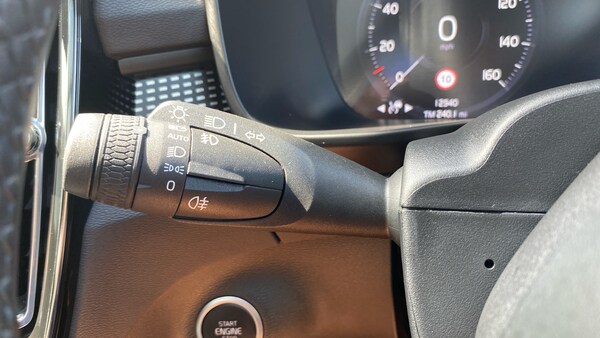 Used Volvo XC40 2022 for sale - 75332889: Photo 23