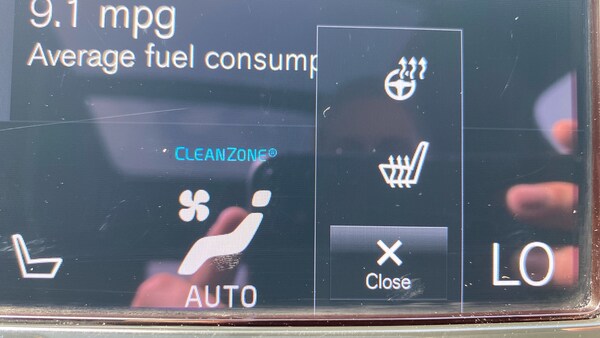 Used Volvo XC40 2022 for sale - 75332889: Photo 32