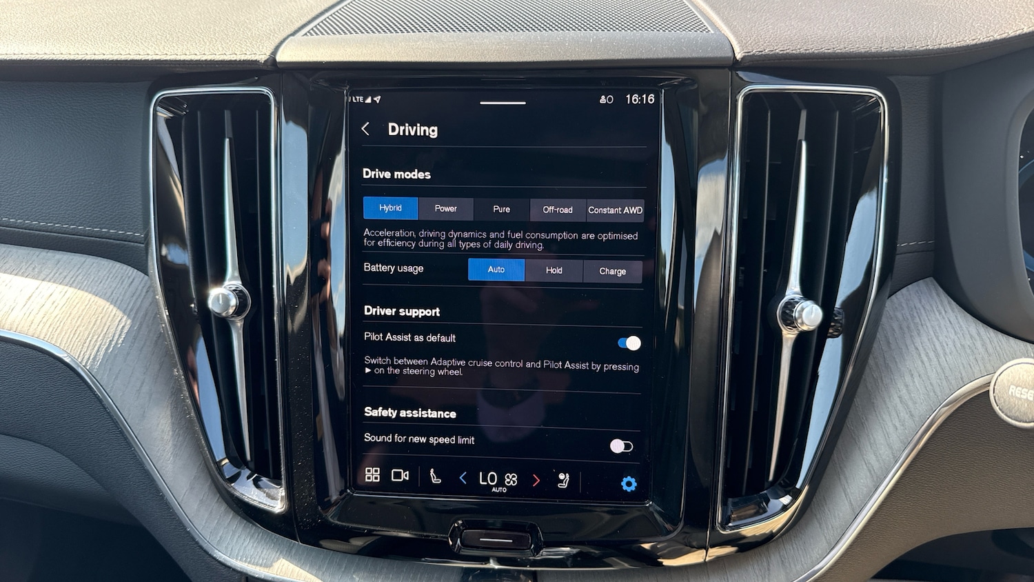 Used Volvo XC60 2024 for sale - 76719962: Photo 21