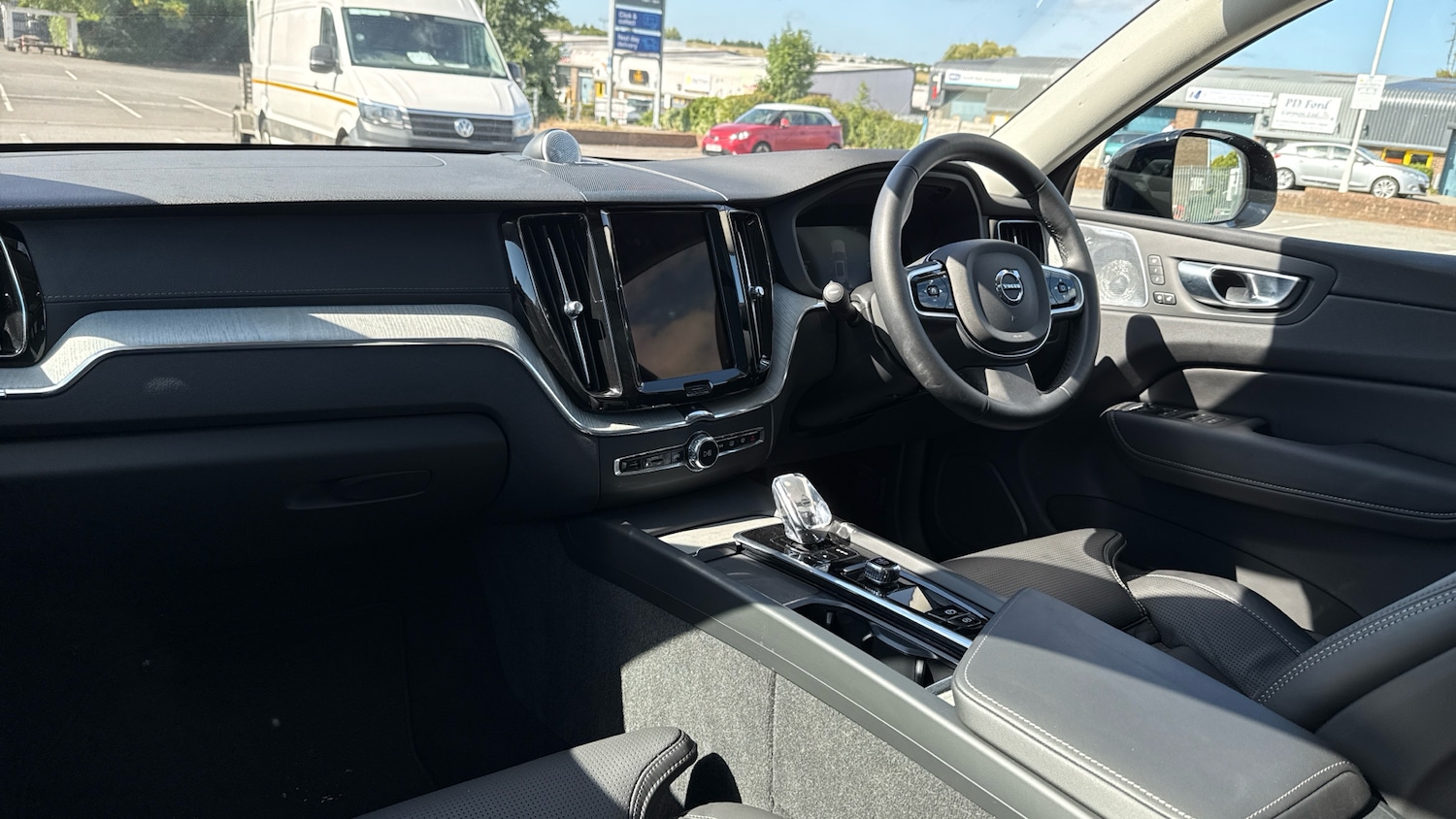 Used Volvo XC60 2024 for sale - 76719962: Photo 4