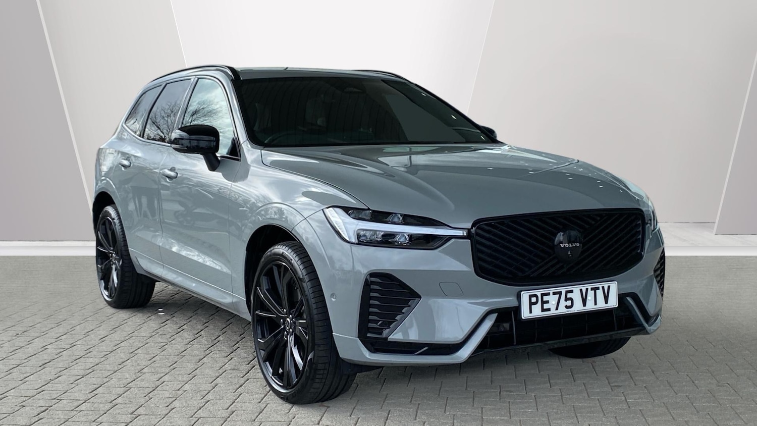 Used Volvo XC60 2025 for sale - 77851185: Photo 1