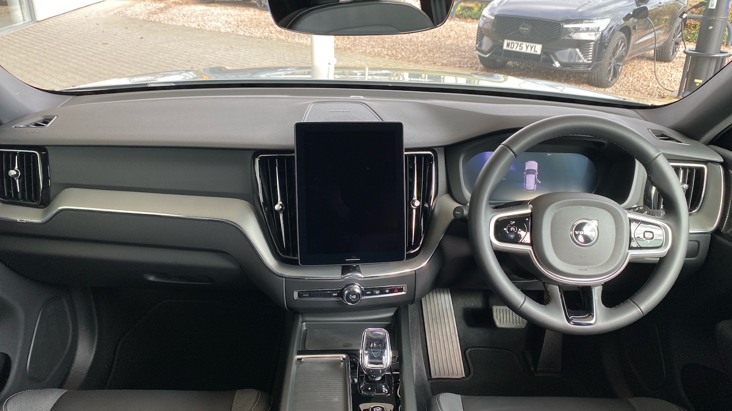 Used Volvo XC60 2025 for sale - 77851185: Photo 5