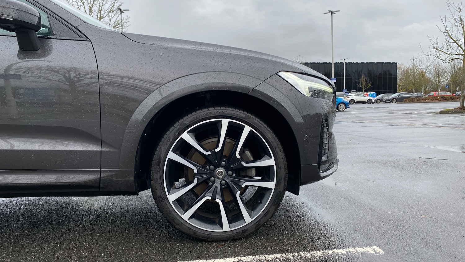 Used Volvo XC60 2022 for sale - 76877776: Photo 9