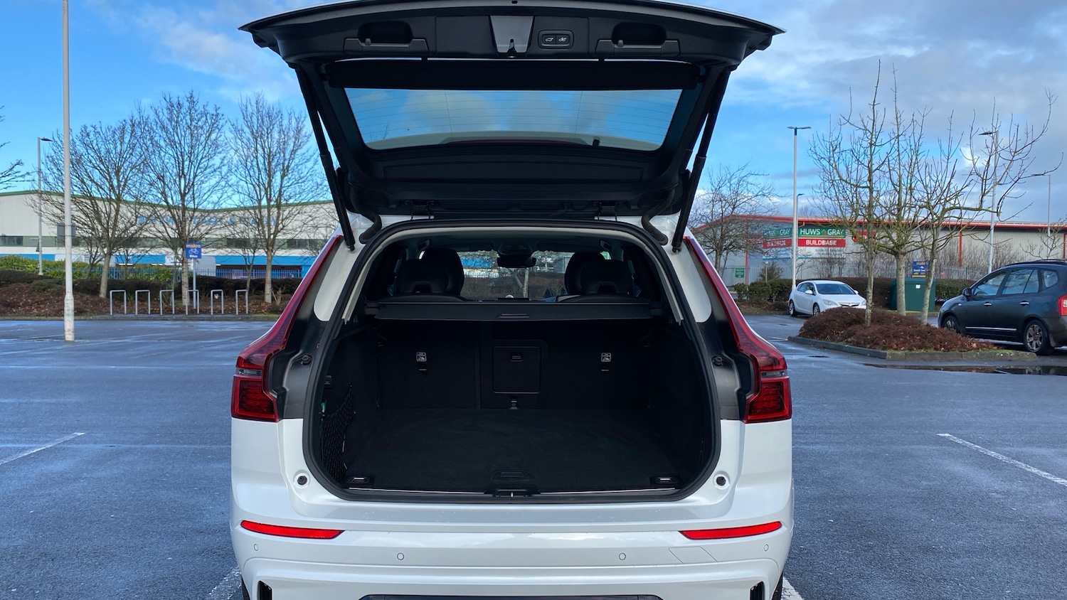 Used Volvo XC60 2025 for sale - 77323779: Photo 13