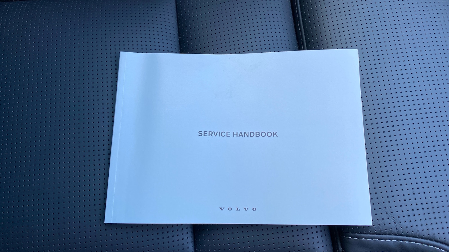 Used Volvo XC60 2025 for sale - 77323779: Photo 14