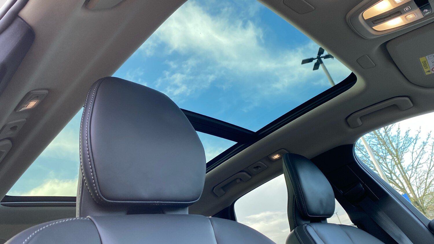 Used Volvo XC60 2025 for sale - 77323779: Photo 27