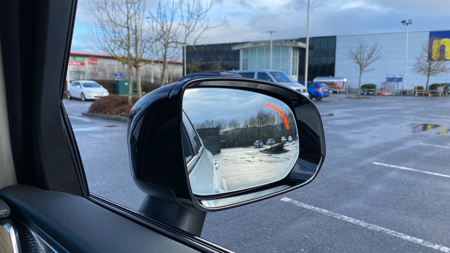 Used Volvo XC60 2025 for sale - 77323779: Photo 28