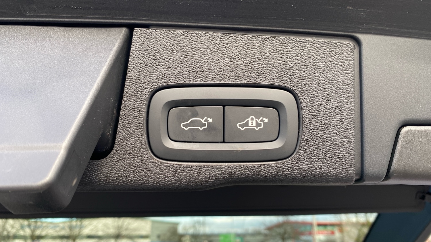 Used Volvo XC60 2025 for sale - 77323779: Photo 30