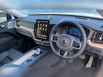 Used Volvo XC60 2025 for sale - 77323779: Photo