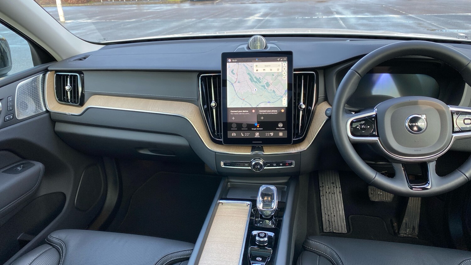 Used Volvo XC60 2025 for sale - 77323779: Photo 5