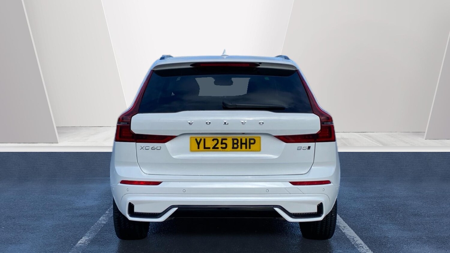 Used Volvo XC60 2025 for sale - 77323779: Photo 7