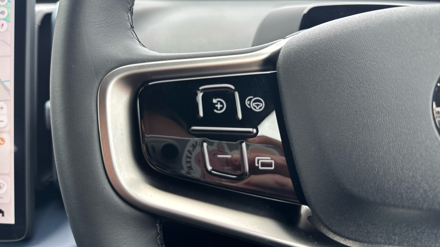 Used Volvo EX30 2024 for sale - 76653270: Photo 18