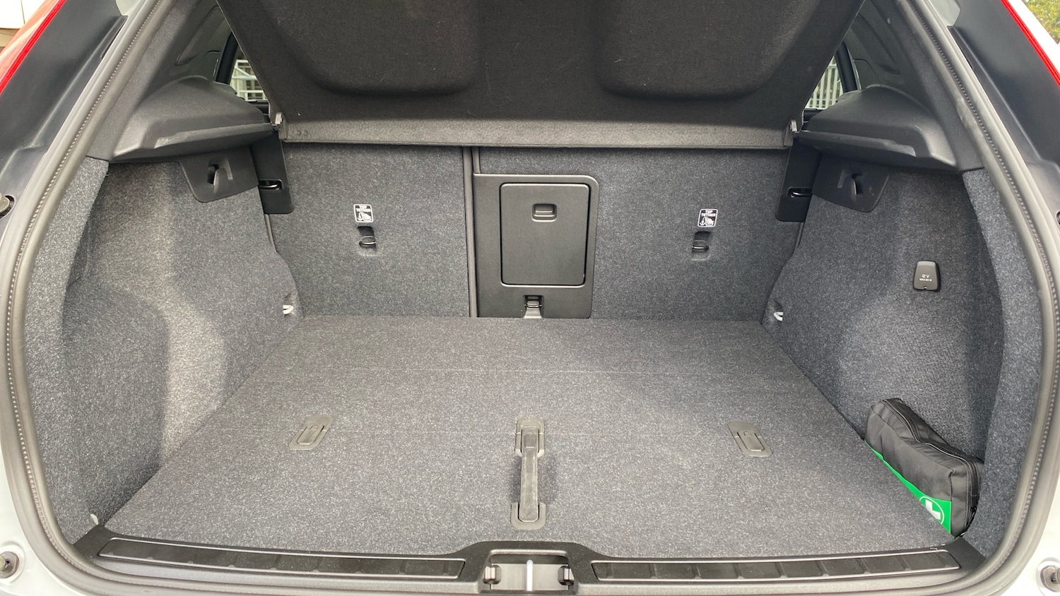 Used Volvo XC40 2025 for sale - 77069547: Photo 17