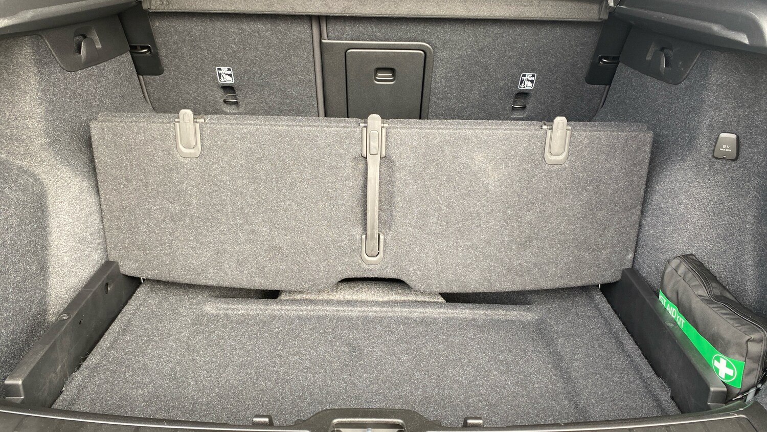 Used Volvo XC40 2025 for sale - 77069547: Photo 43