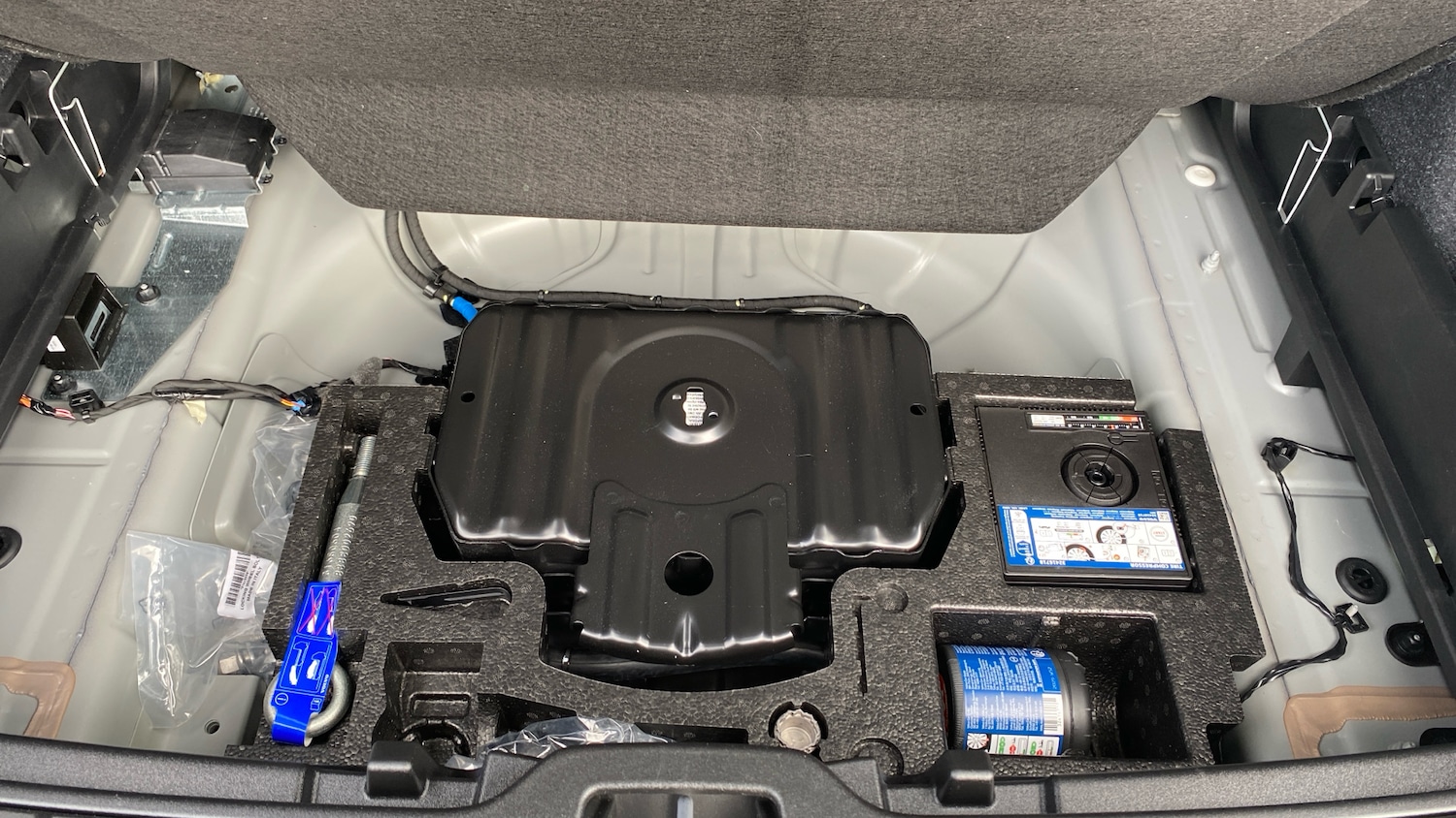 Used Volvo XC40 2025 for sale - 77069547: Photo 44