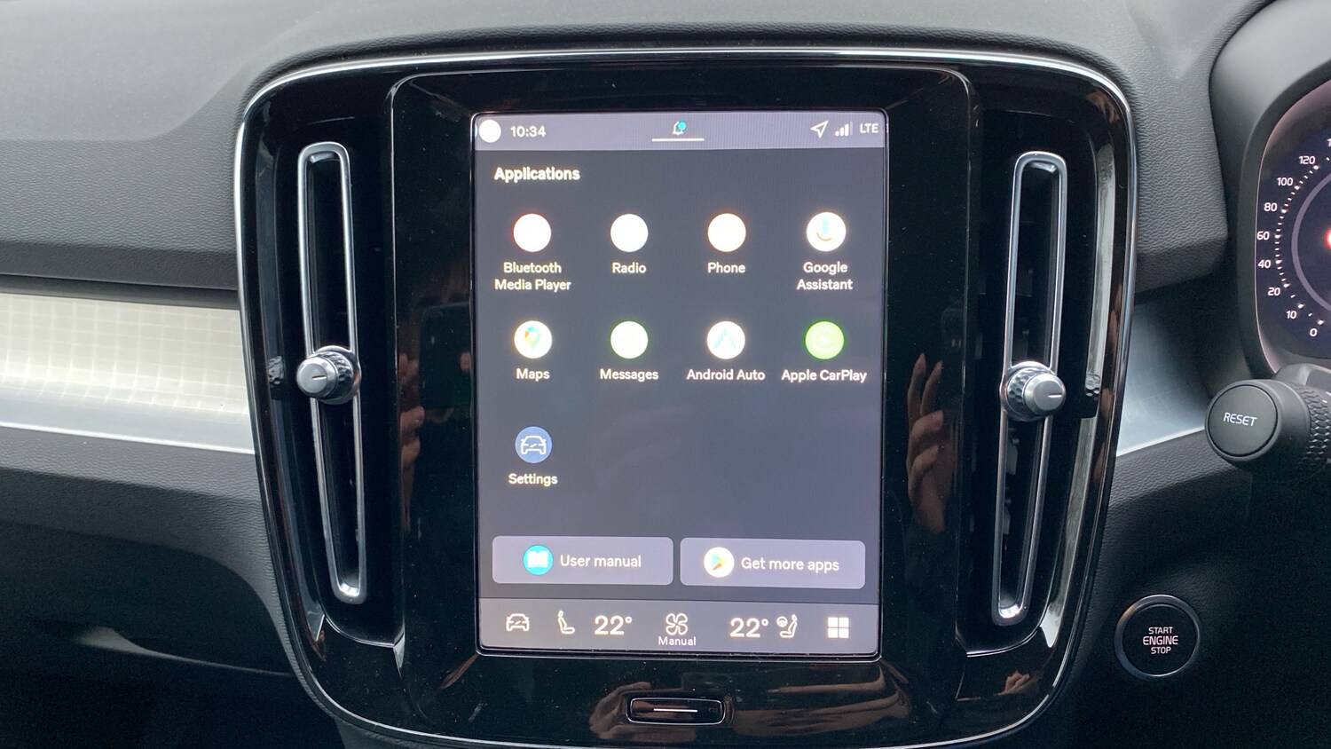 Used Volvo XC40 2025 for sale - 77337456: Photo 12