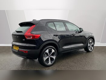 Used Volvo XC40 2025 for sale - 77337456: Photo