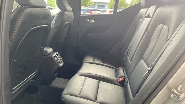Used Volvo XC40 2024 for sale - 75358458: Photo 10