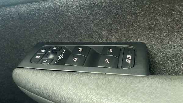 Used Volvo XC40 2024 for sale - 75358458: Photo 26
