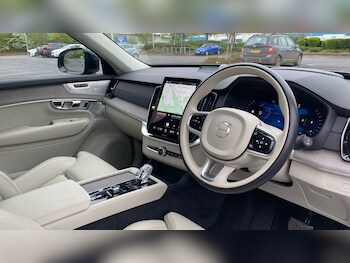 Used Volvo XC90 2025 for sale - 78223160: Photo