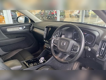 Used Volvo XC40 2020 for sale - 76712314: Photo