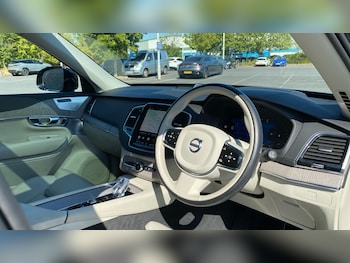 Used Volvo XC90 2024 for sale - 79352290: Photo