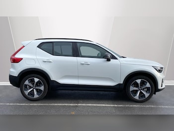 Used Volvo XC40 2025 for sale - 76705661: Photo