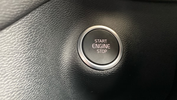 Used Volvo XC40 2024 for sale - 75381356: Photo 22