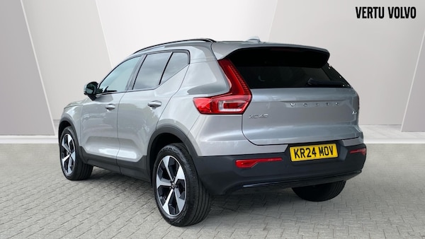 Used Volvo XC40 2024 for sale - 75381356: Photo 2