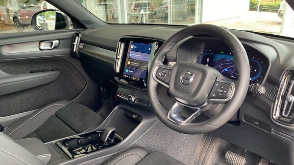 Used Volvo XC40 2024 for sale - 75381356: Photo 5