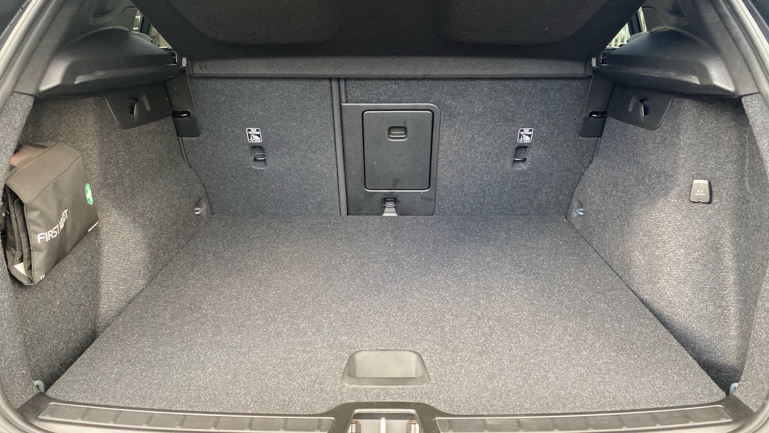 Used Volvo XC40 2021 for sale - 76653193: Photo 17