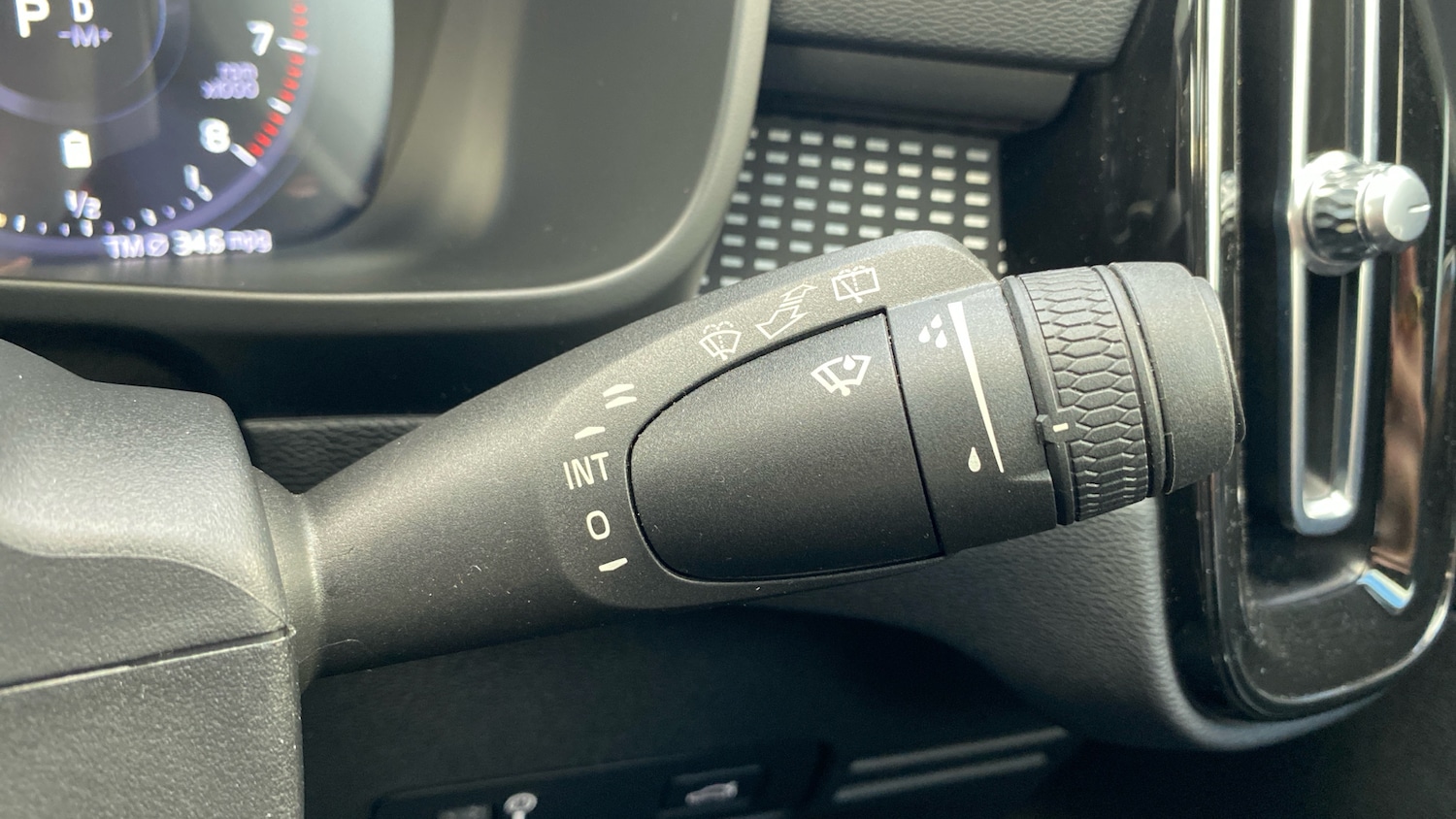 Used Volvo XC40 2021 for sale - 76653193: Photo 24