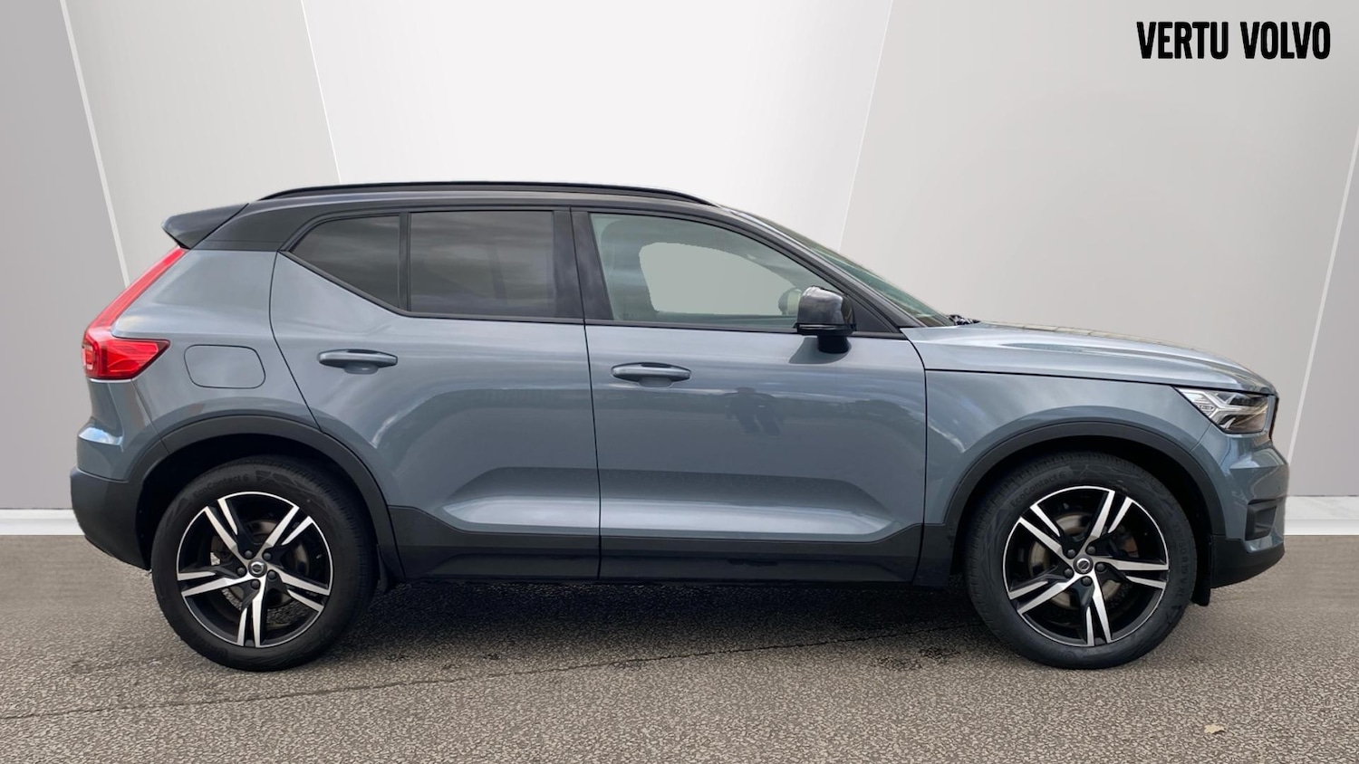 Used Volvo XC40 2021 for sale - 76653193: Photo 3